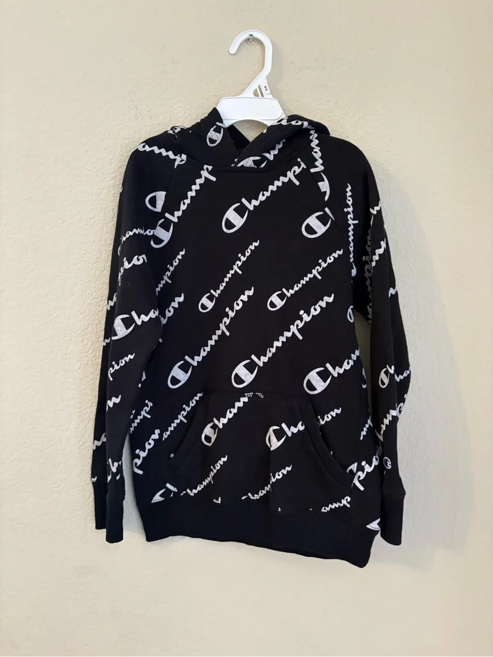 Champion Youth Small Black All Over Logo Print Fleece Hoodie